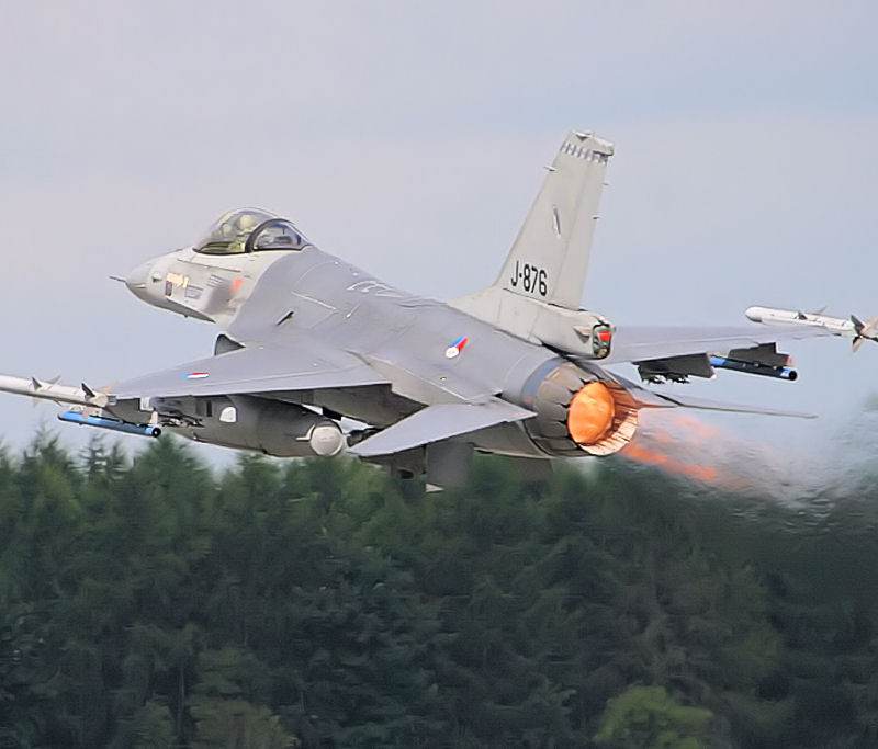 - Single-engine aircraft