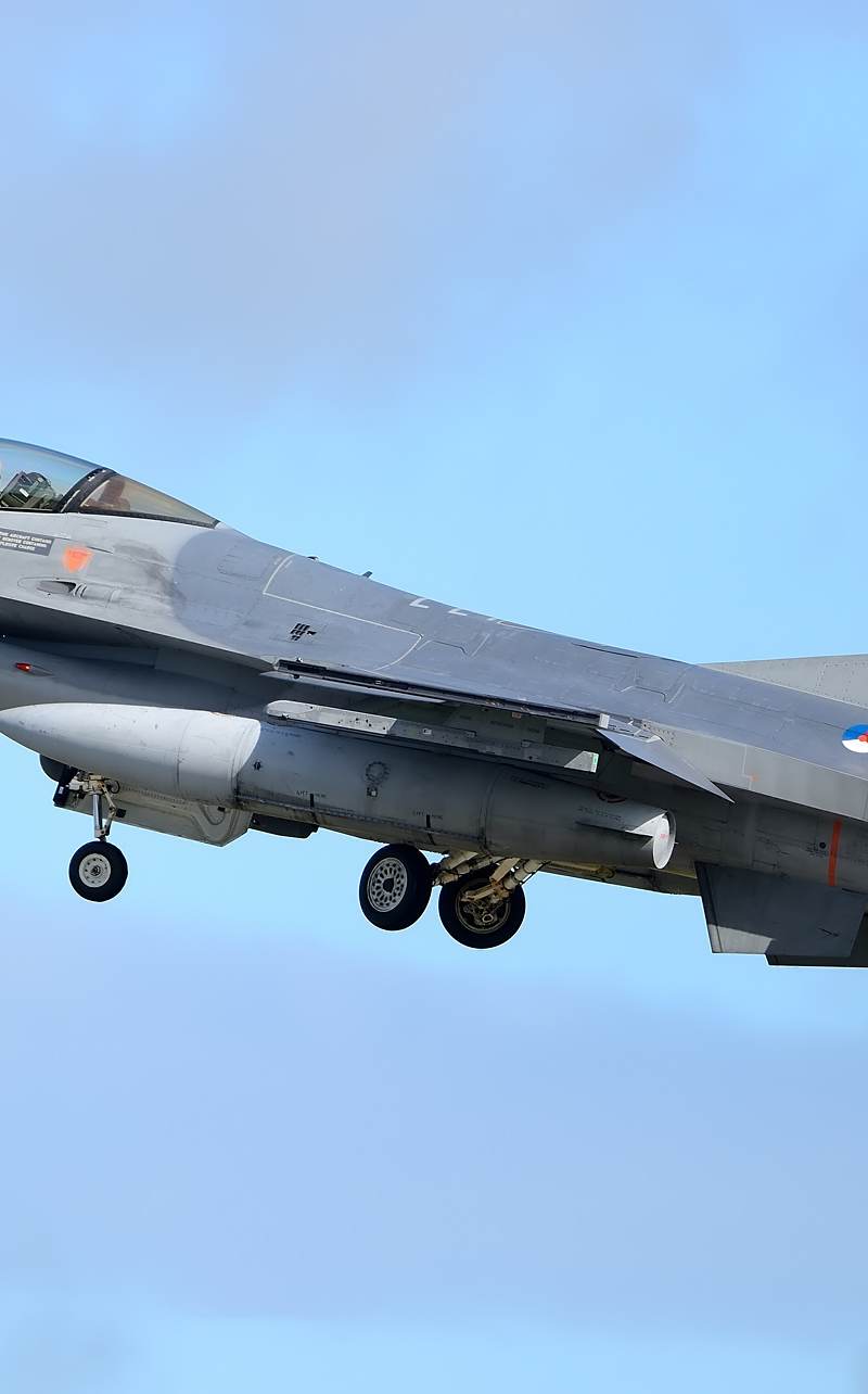  - Single-engine aircraft