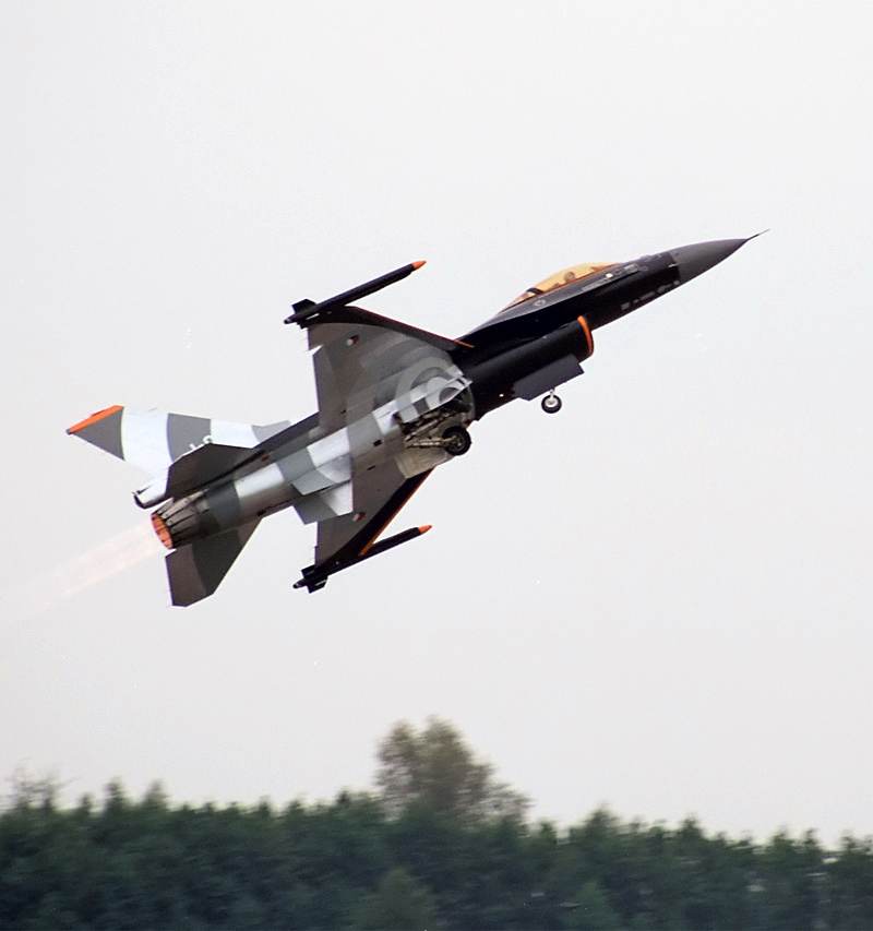  - Single-engine aircraft