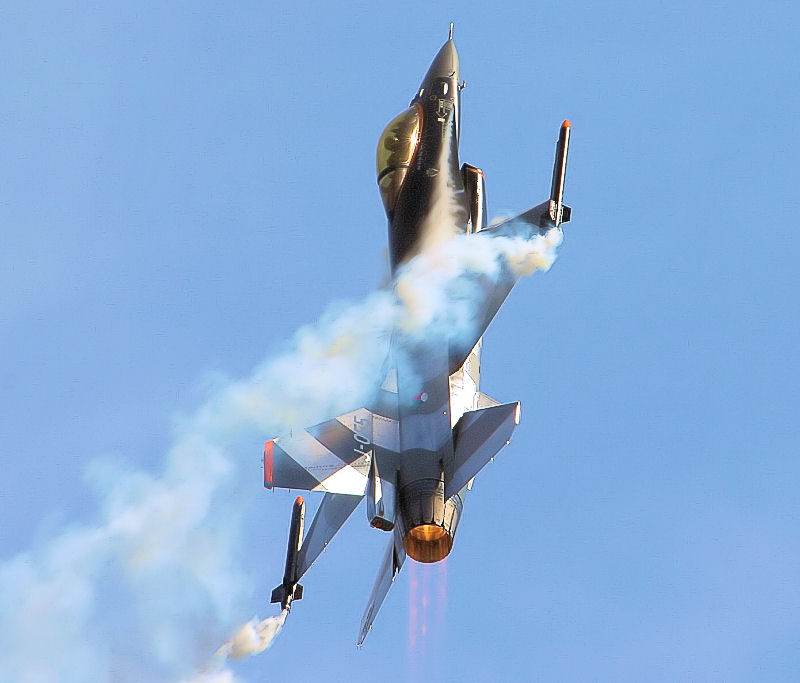  - Single-engine aircraft