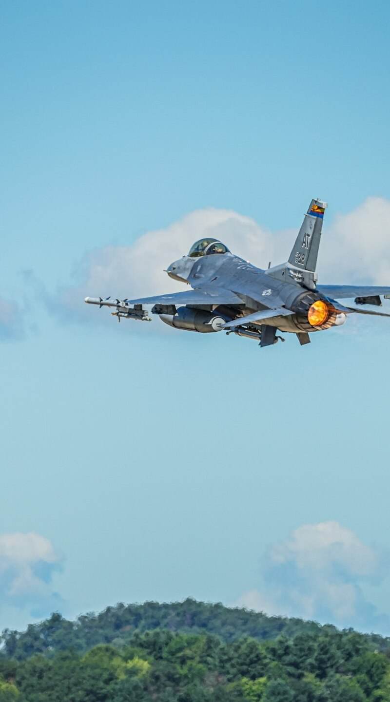  - Single-engine aircraft