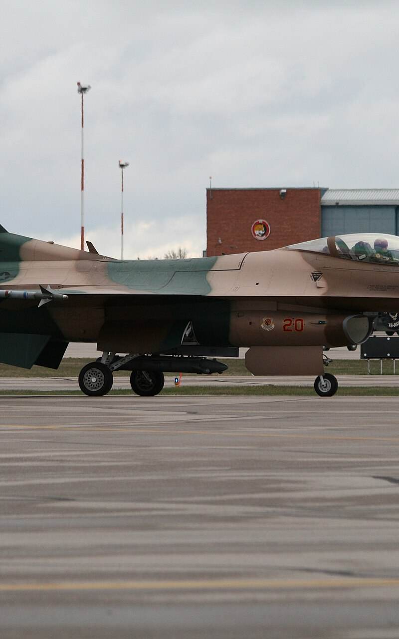  - Single-engine aircraft