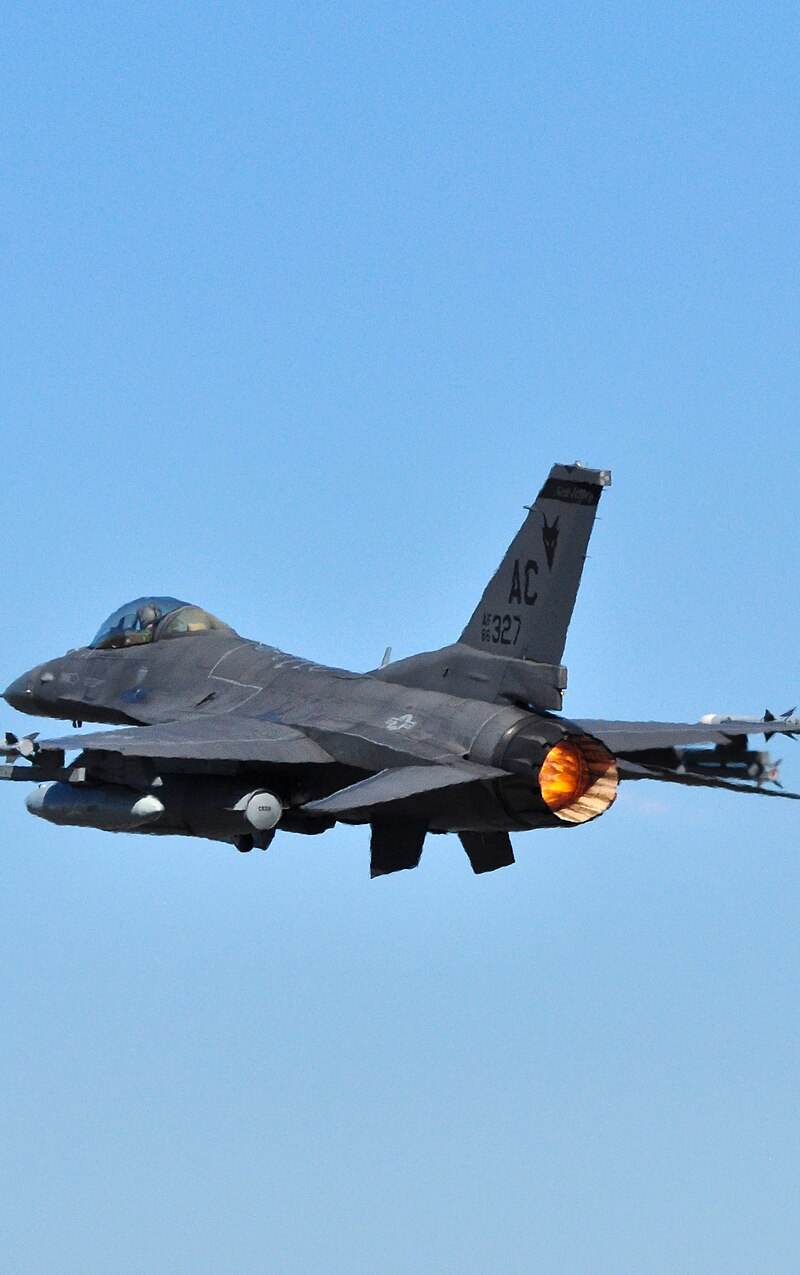  - Single-engine aircraft