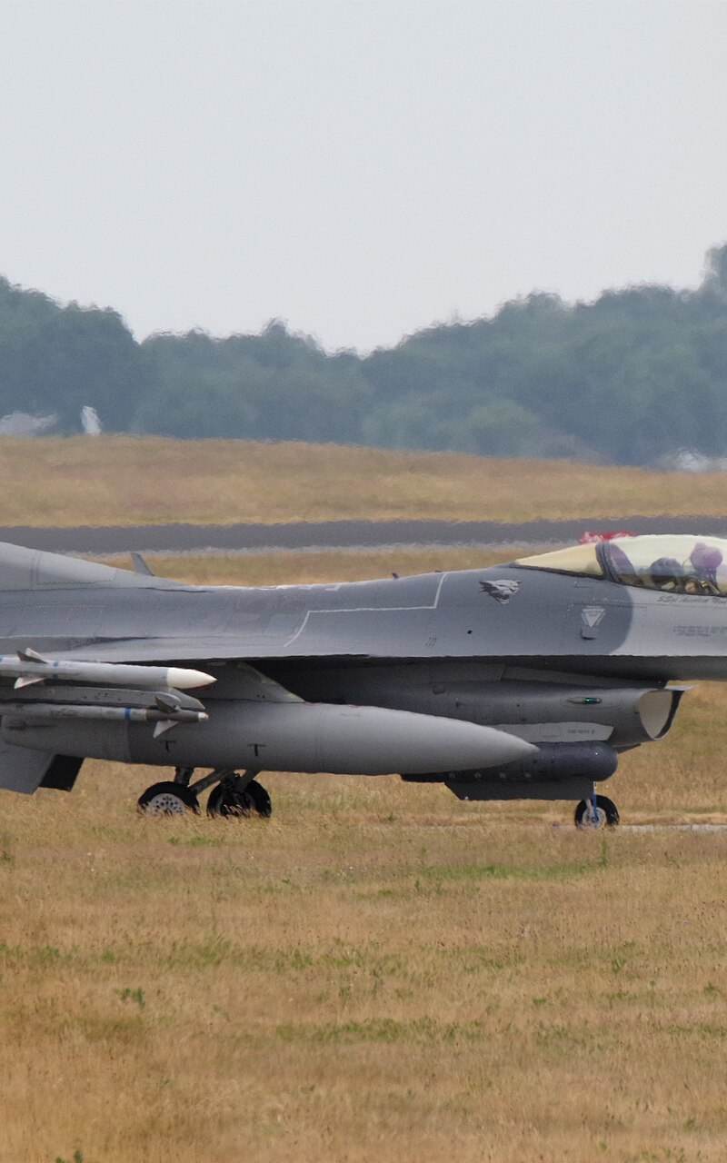  - Single-engine aircraft