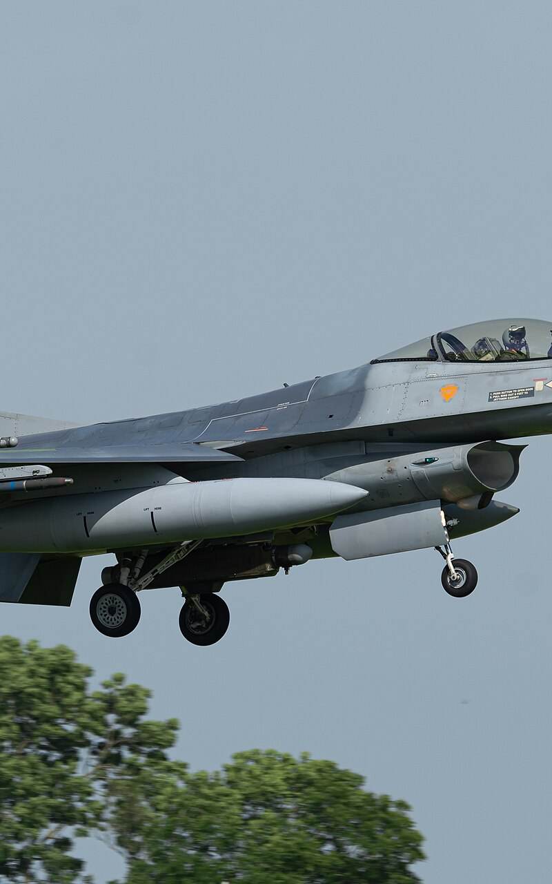  - Single-engine aircraft