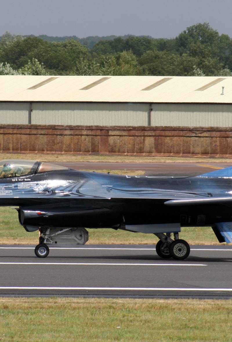  - Aircraft
