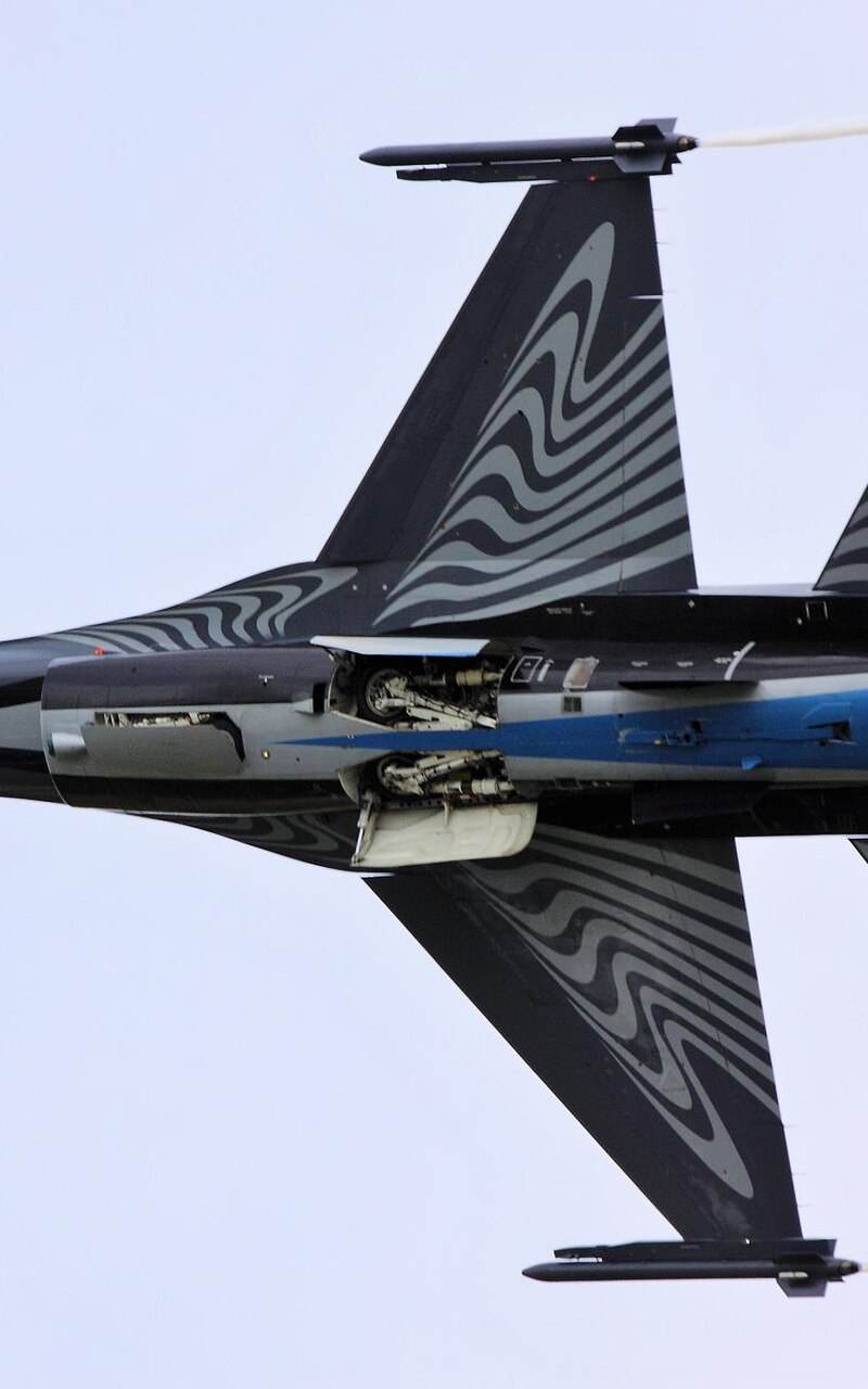  - Single-engine aircraft