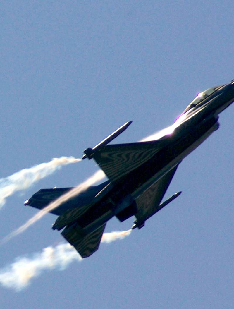  - Single-engine aircraft
