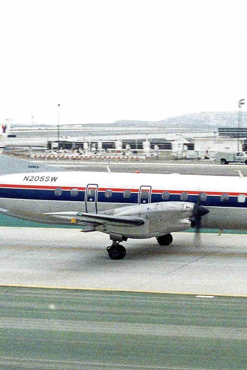 N205SW - Embraer