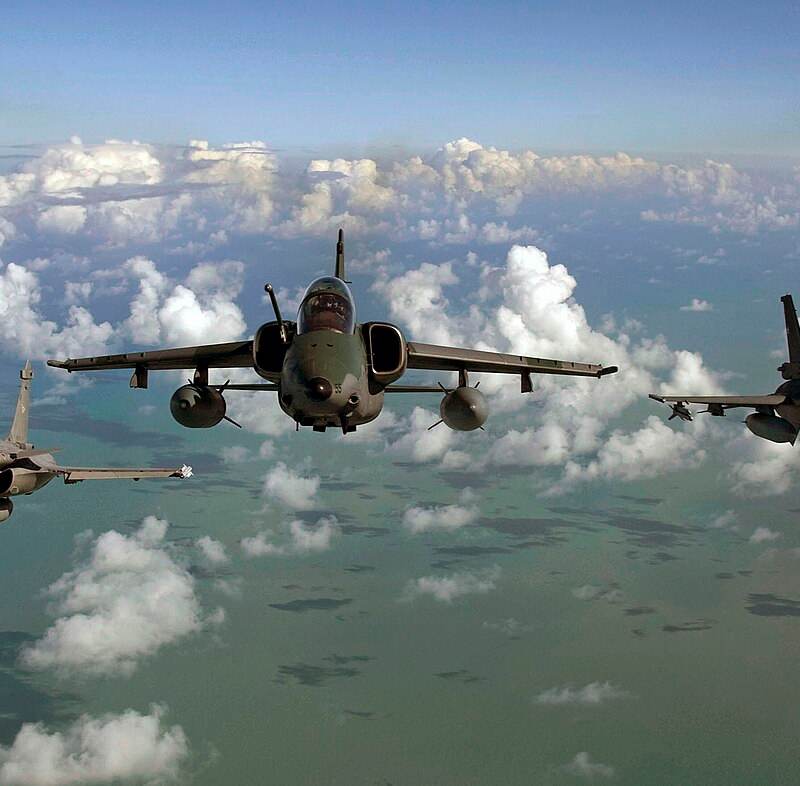  - Twin-engine aircraft