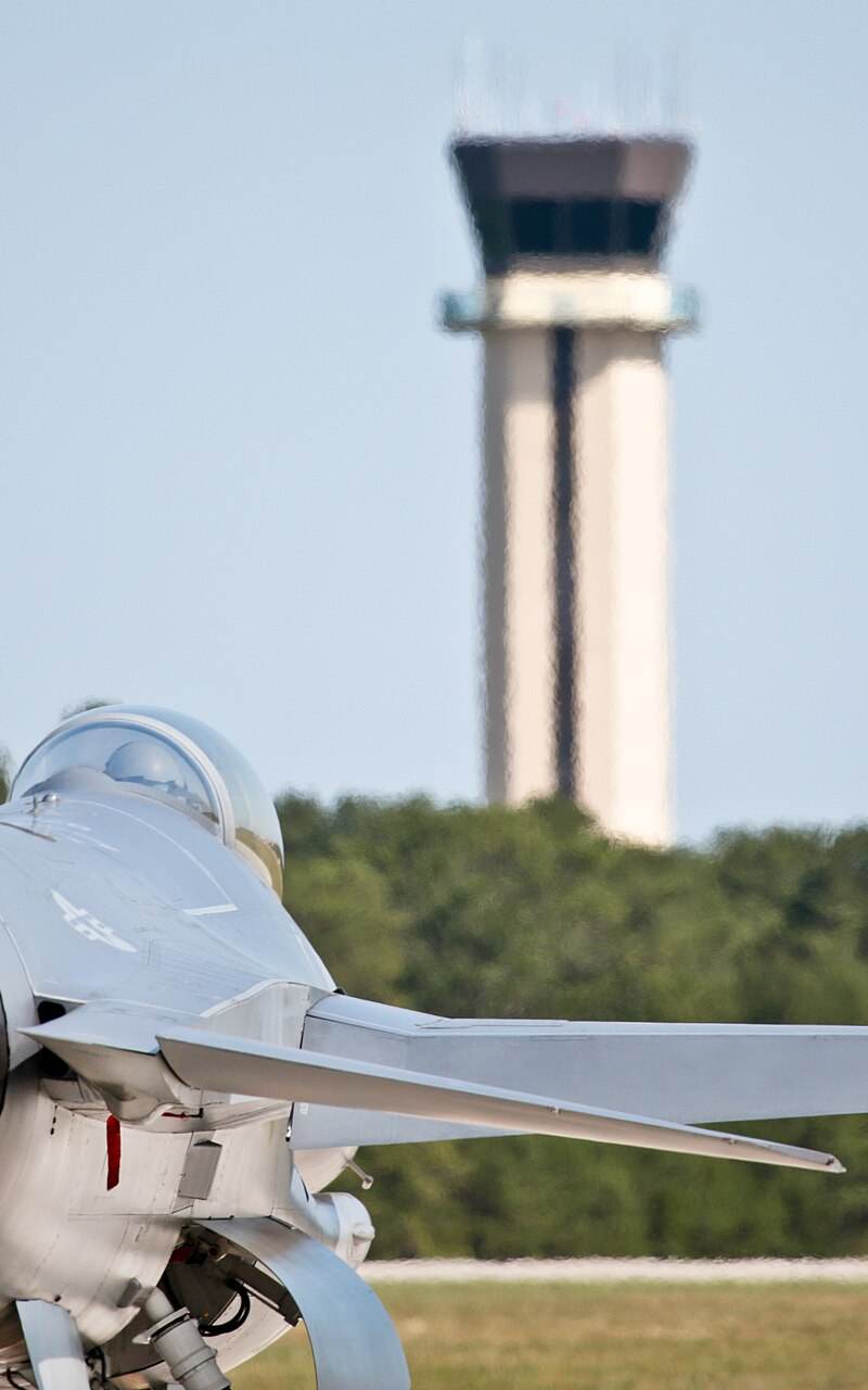  - Single-engine aircraft