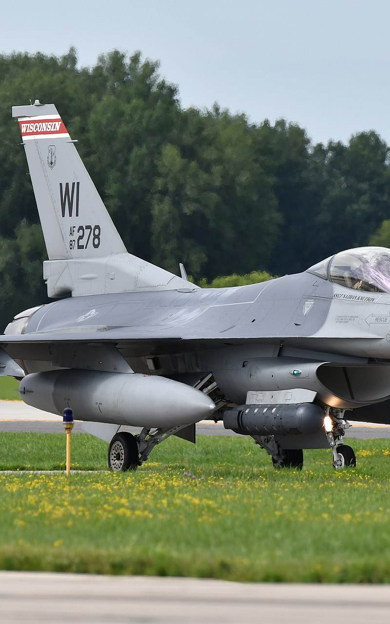  - Single-engine aircraft