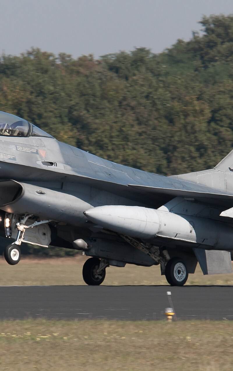  - Single-engine aircraft
