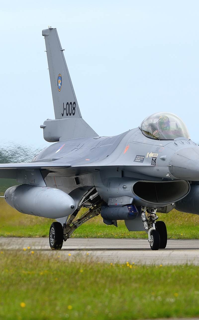  - Single-engine aircraft