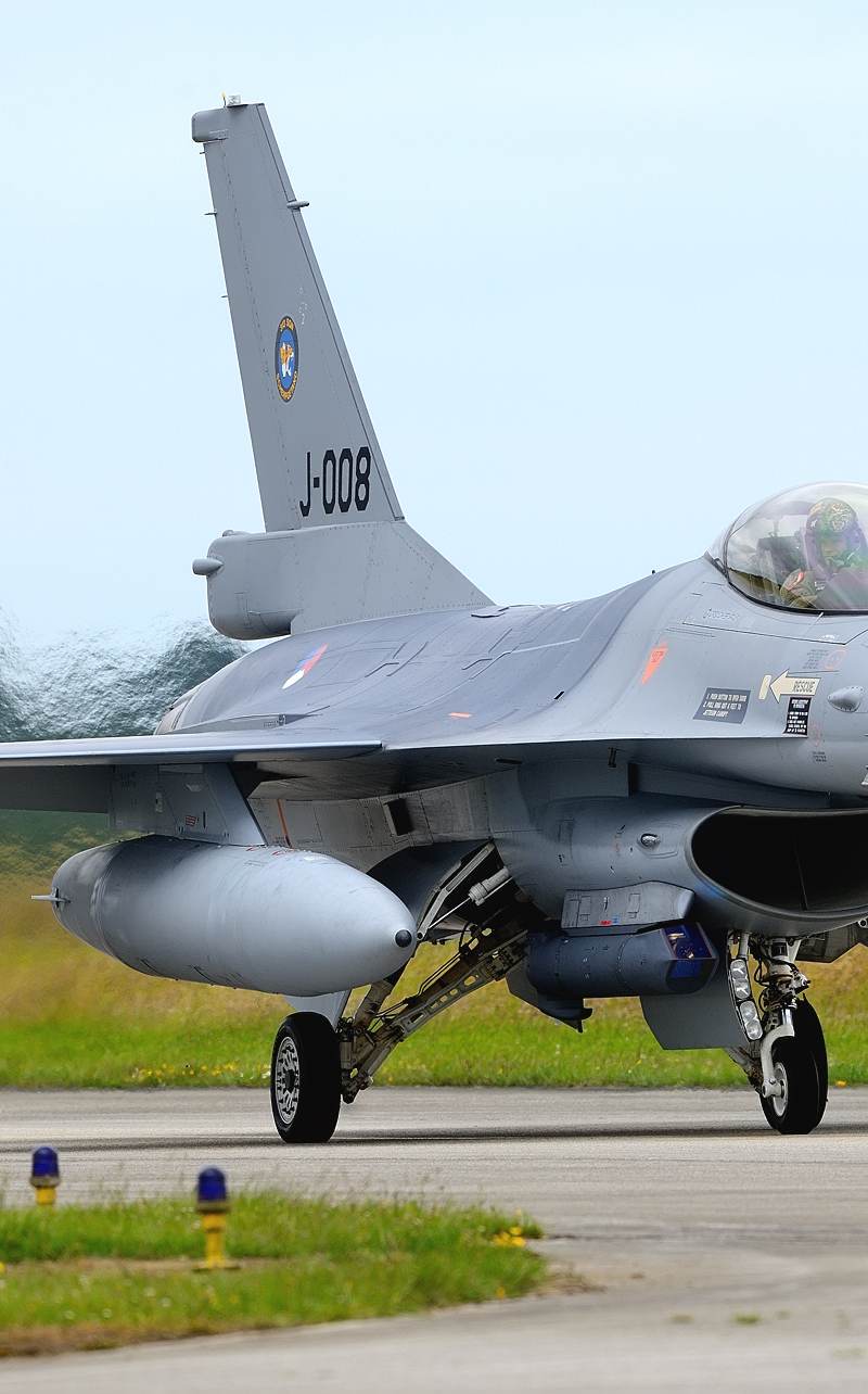  - Single-engine aircraft