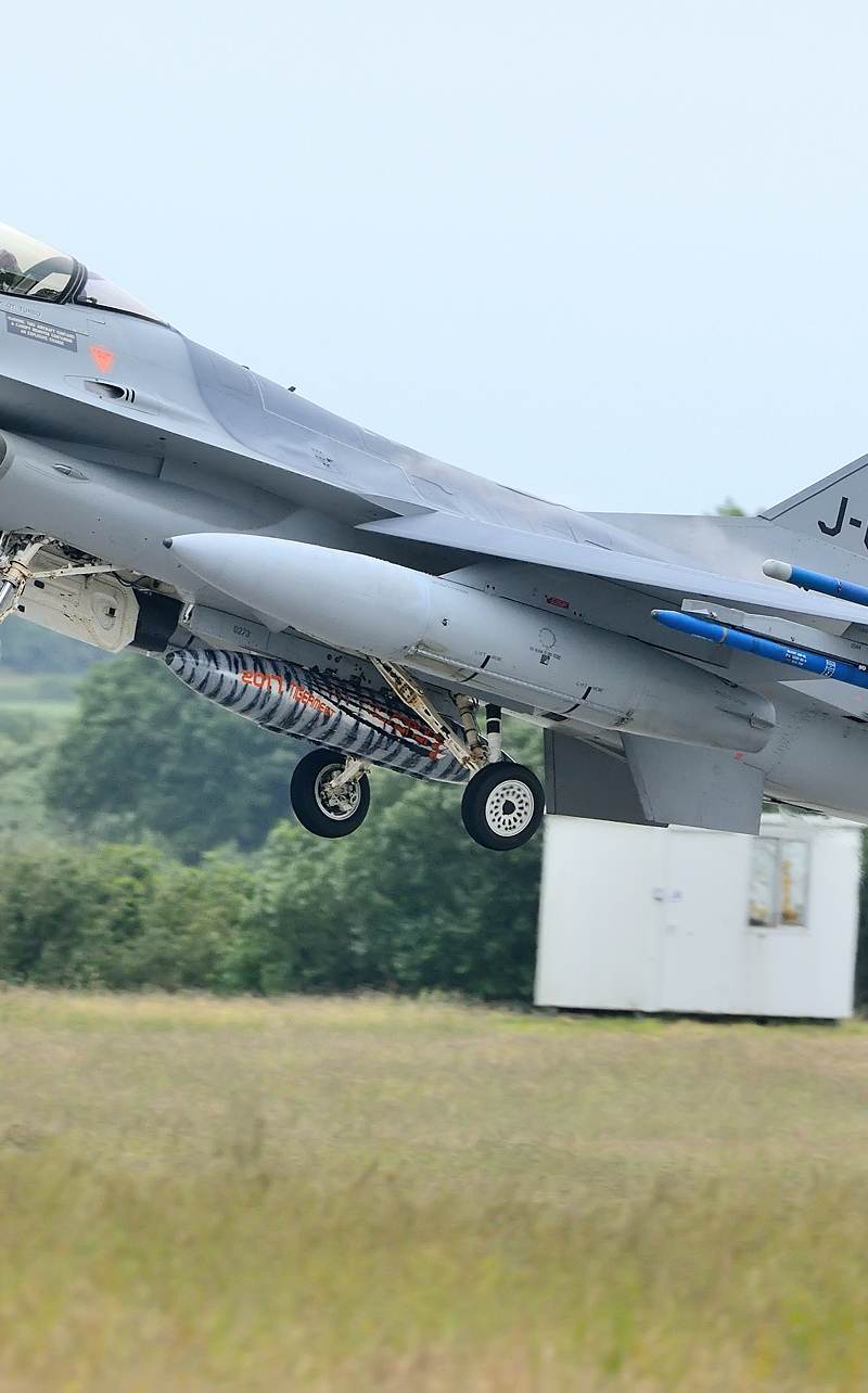  - Single-engine aircraft