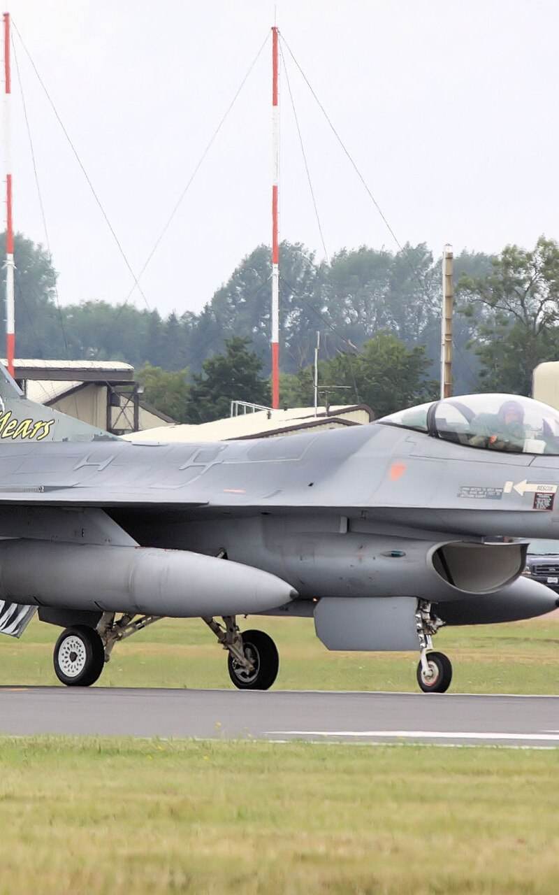  - Single-engine aircraft