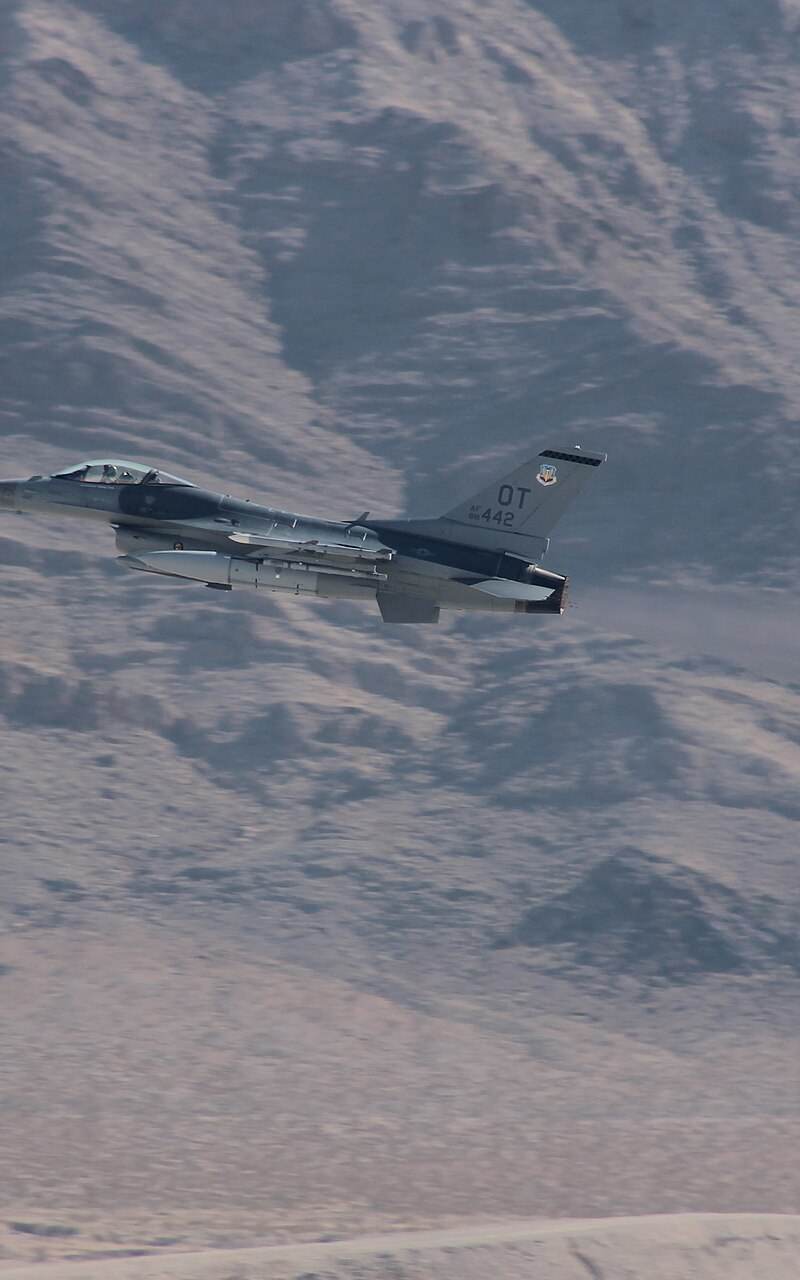  - Single-engine aircraft