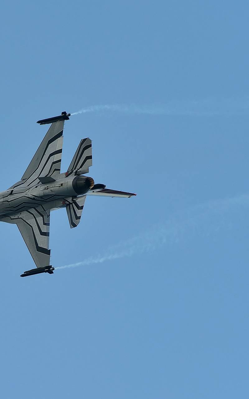  - Single-engine aircraft