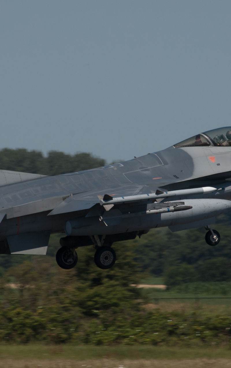  - Single-engine aircraft