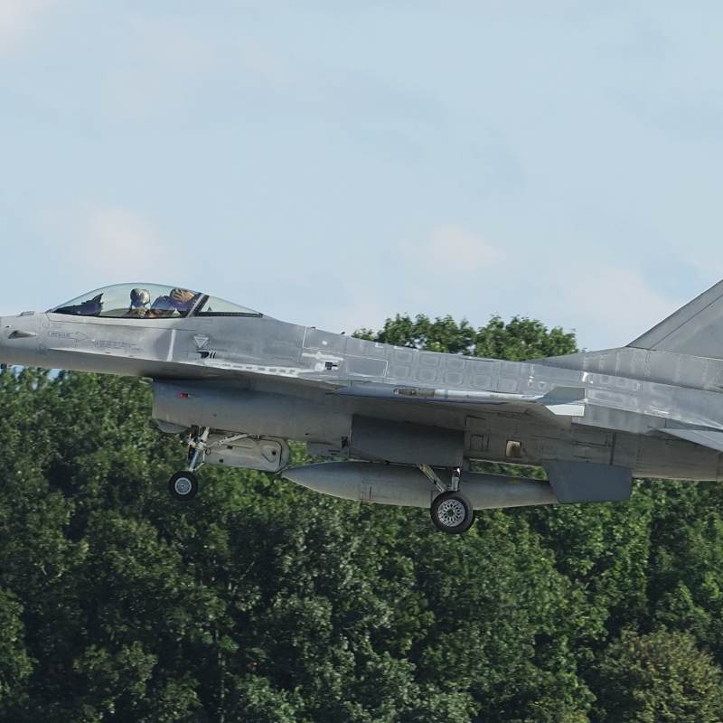  - Single-engine aircraft