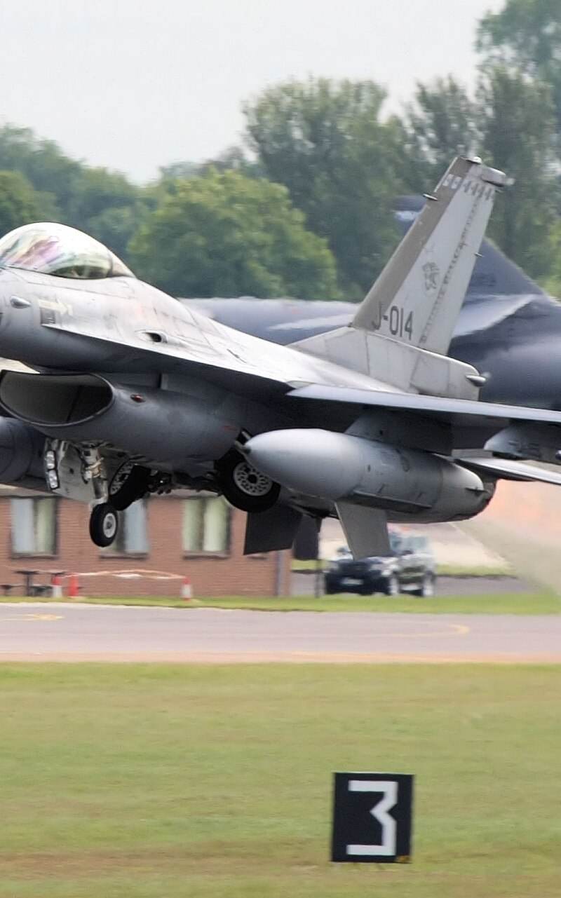  - Aircraft