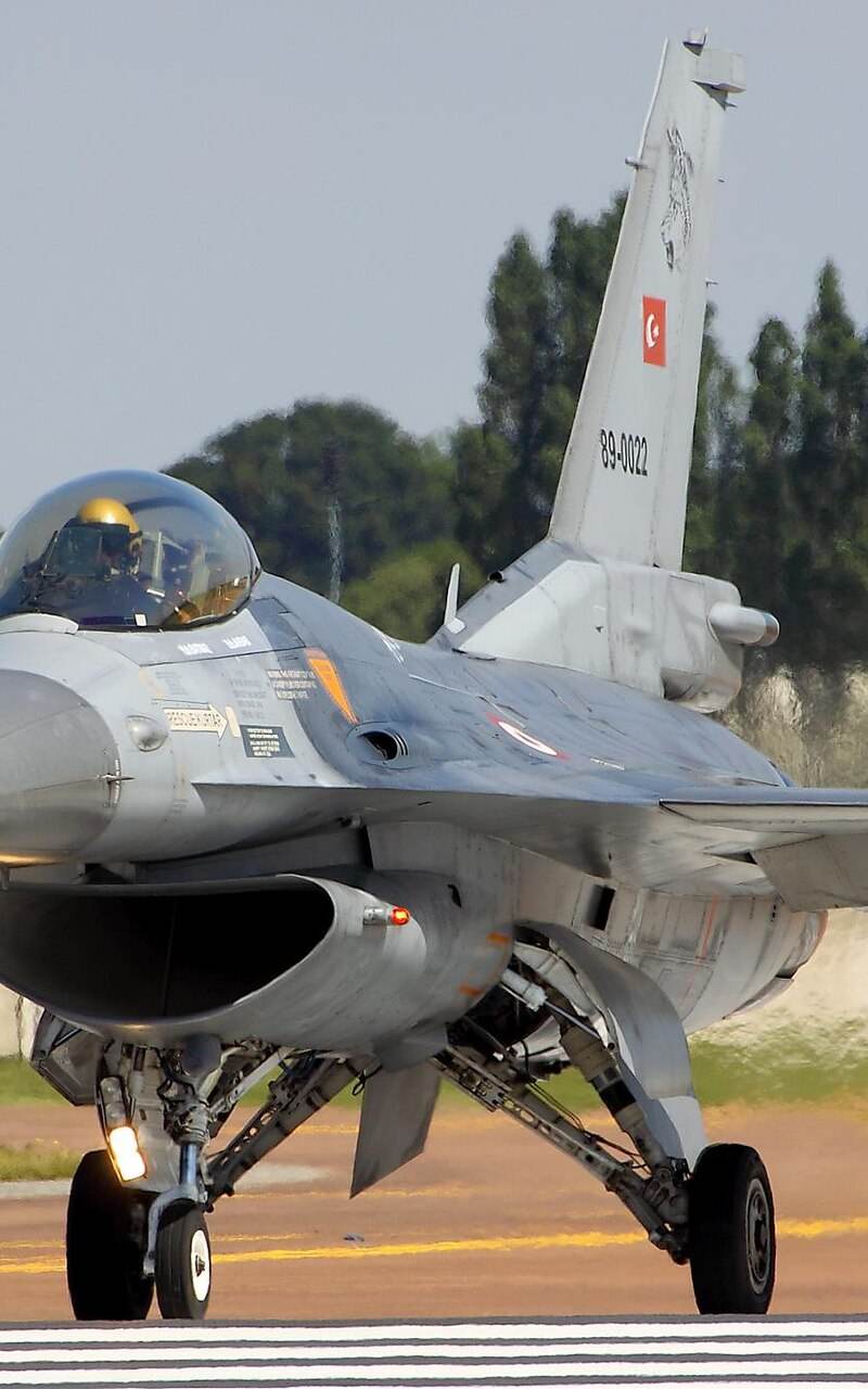  - Single-engine aircraft