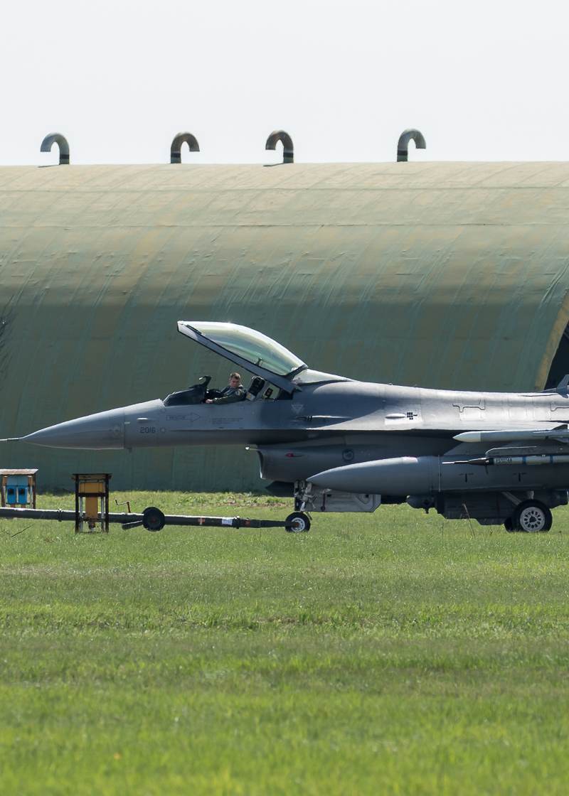  - Single-engine aircraft