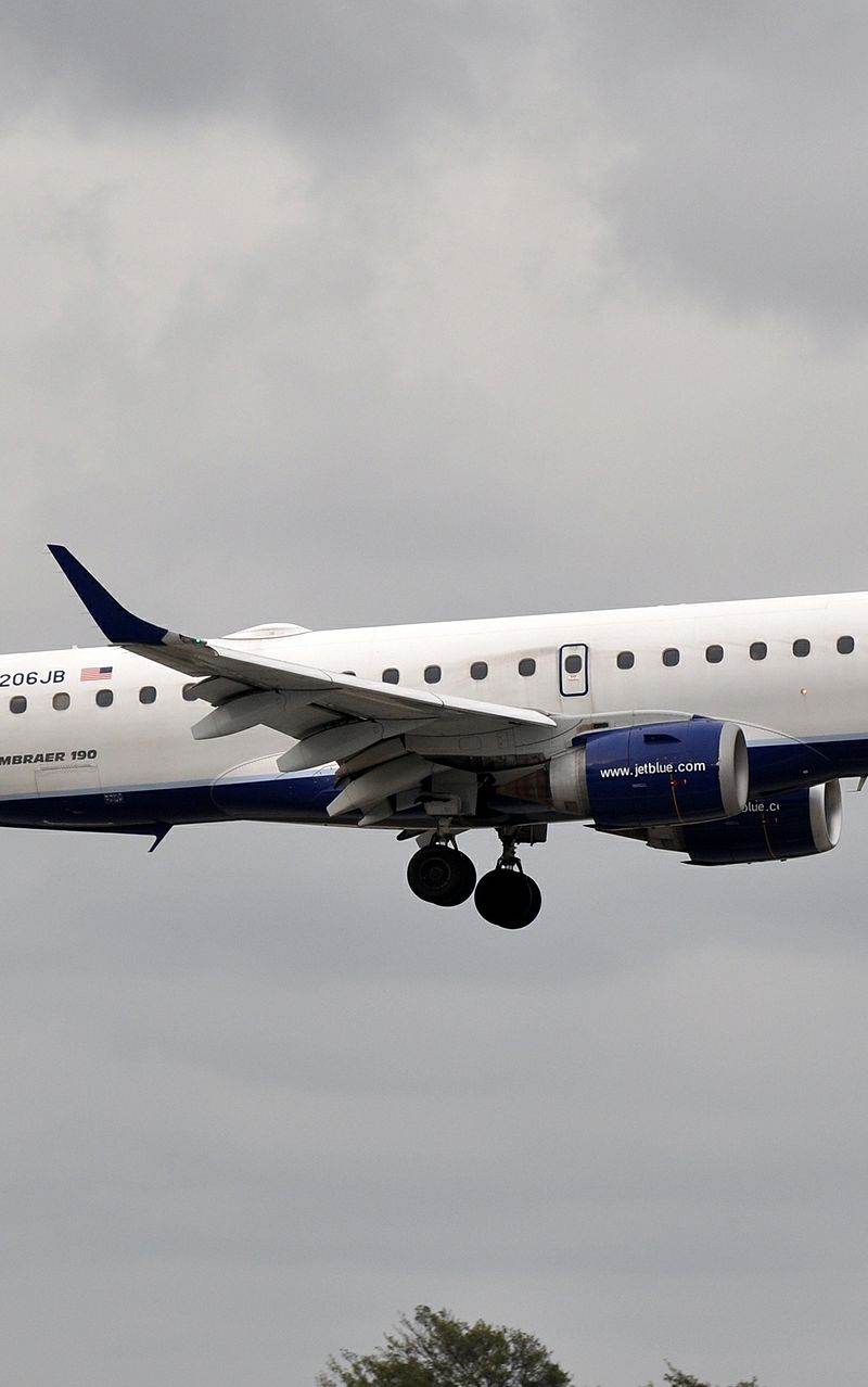 N206JB - Embraer