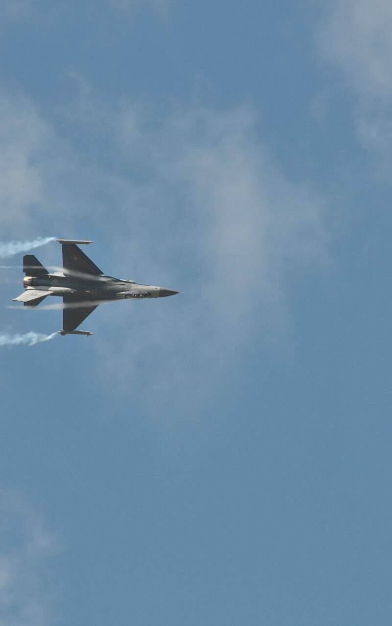  - Single-engine aircraft