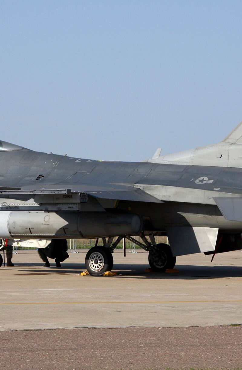  - Single-engine aircraft