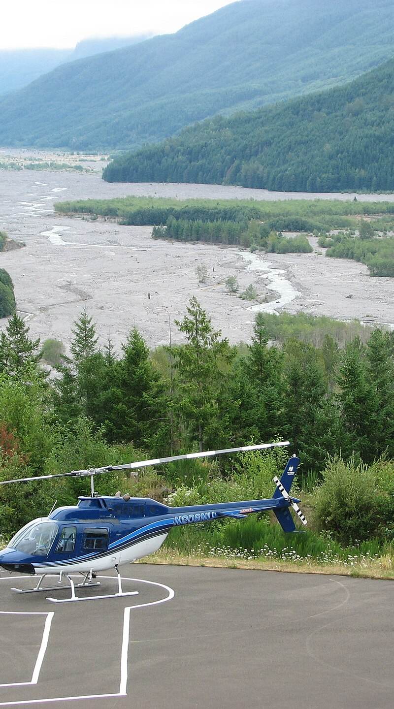 N206NU - Helicopter