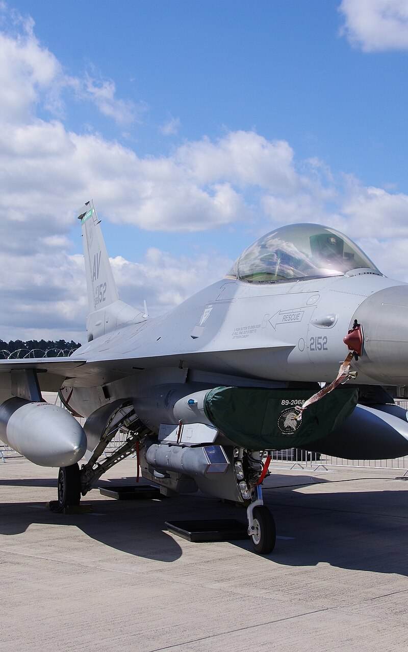  - Single-engine aircraft