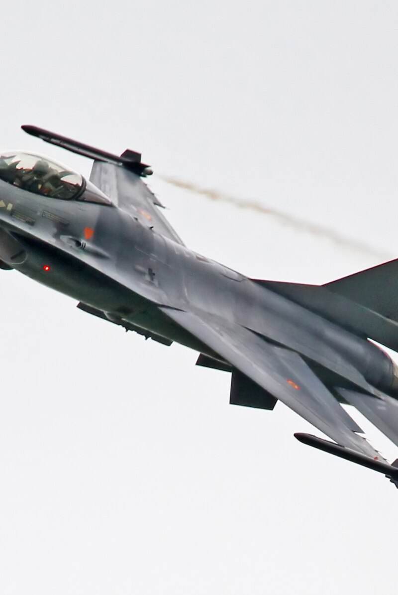  - Single-engine aircraft