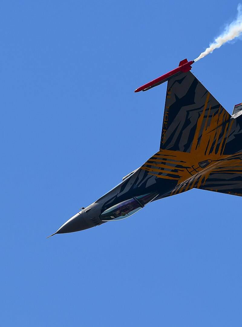  - Single-engine aircraft