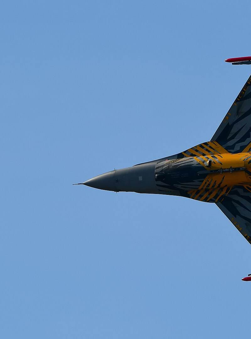  - Single-engine aircraft