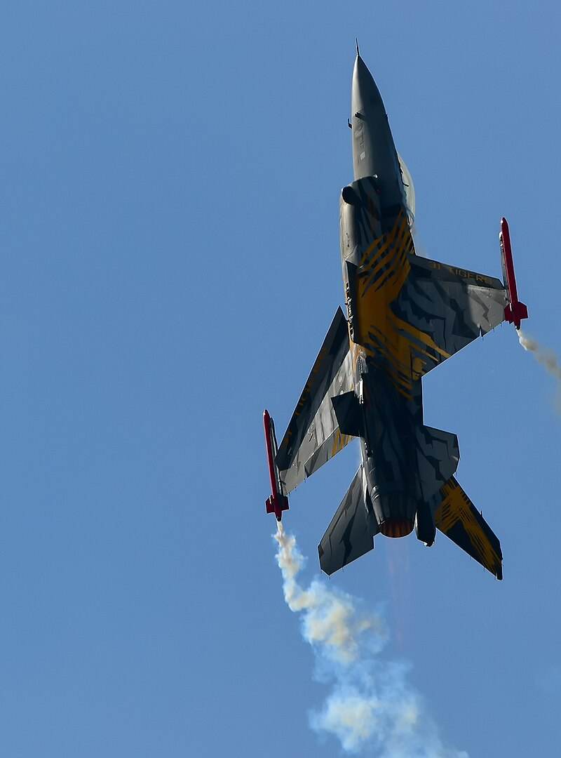  - Single-engine aircraft
