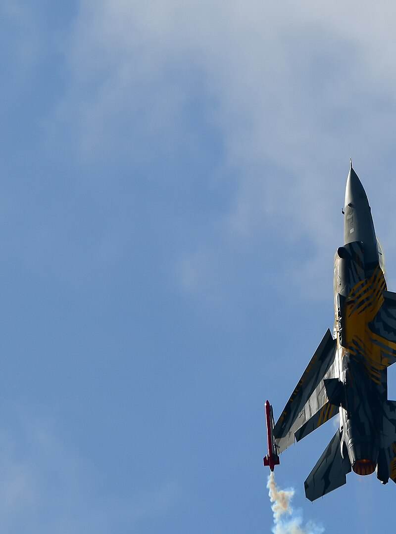  - Single-engine aircraft