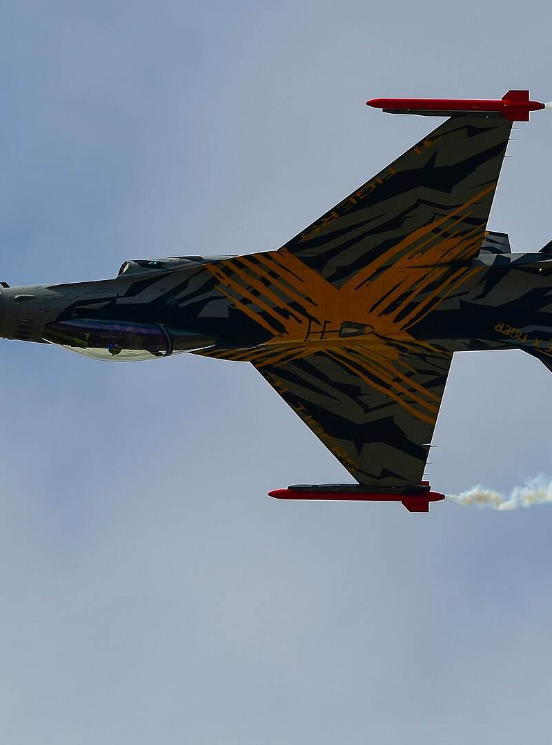  - Single-engine aircraft