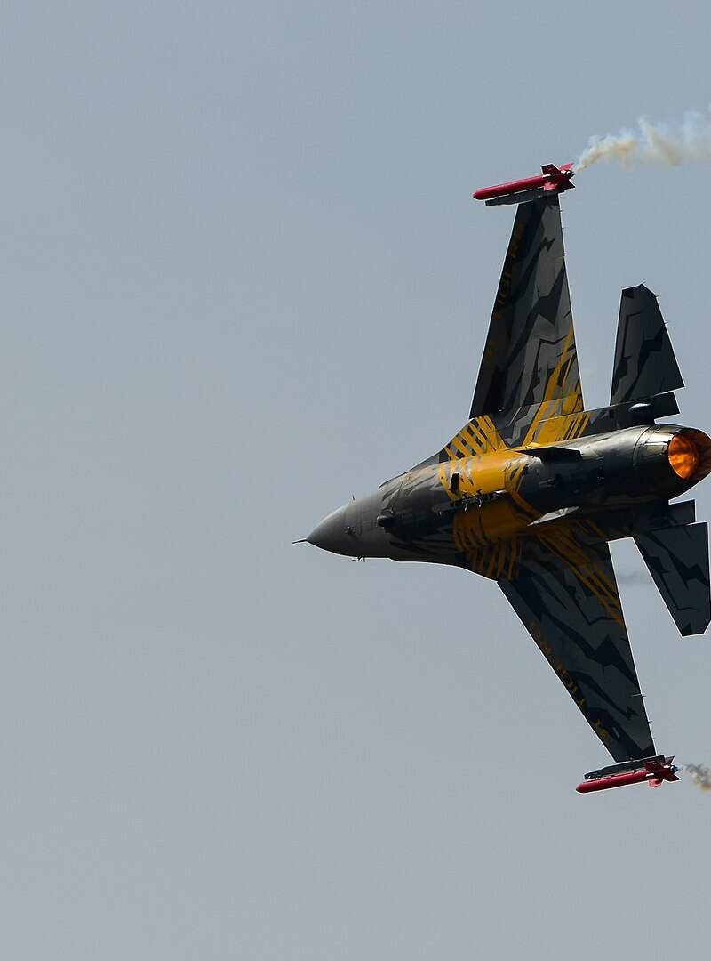  - Single-engine aircraft