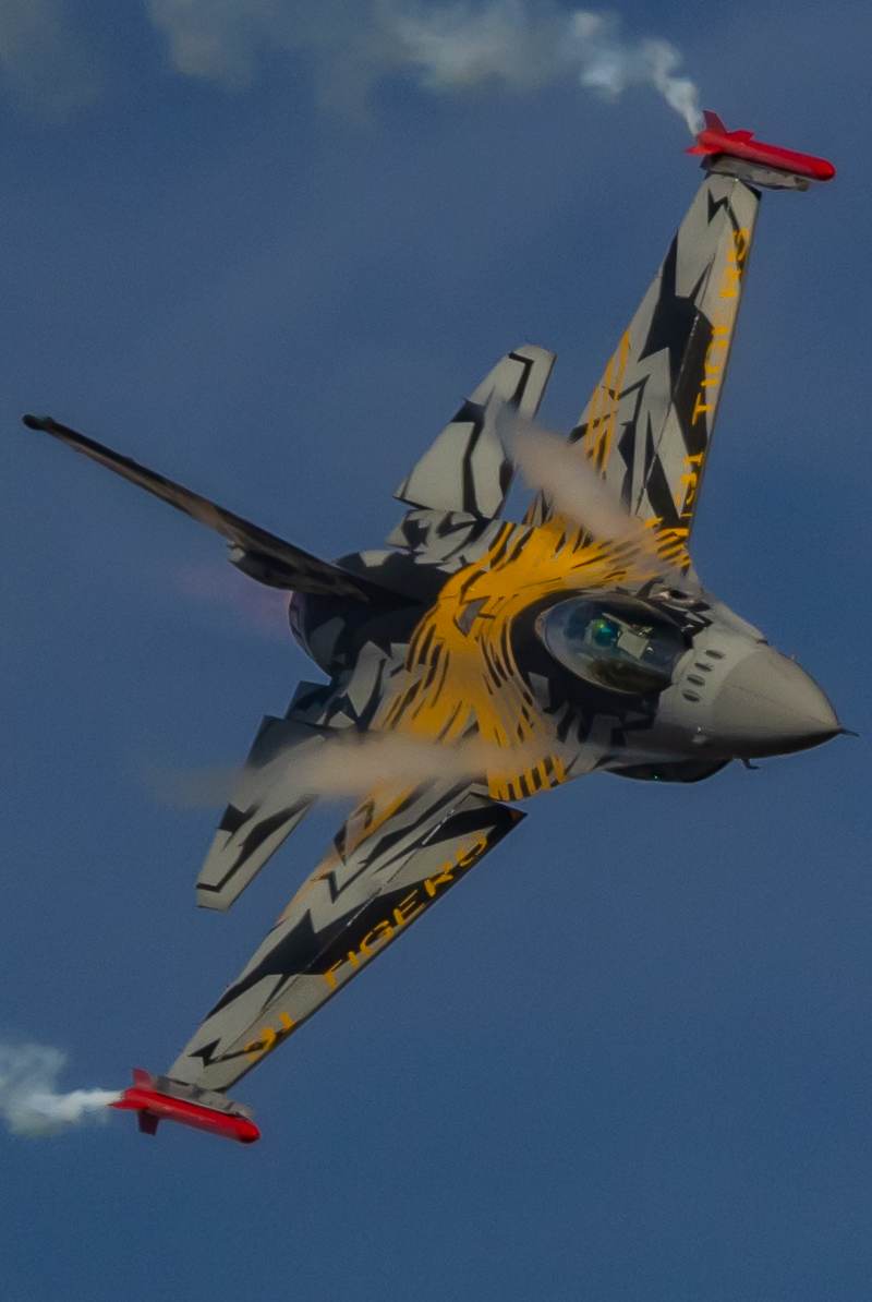  - Single-engine aircraft