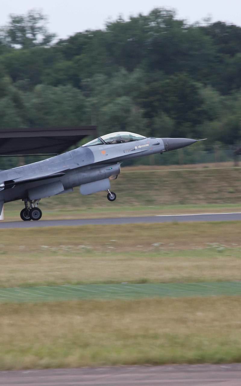  - Single-engine aircraft