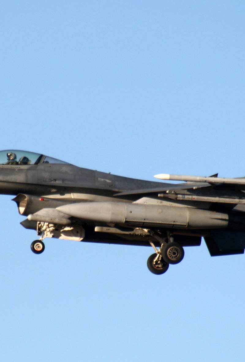  - Single-engine aircraft