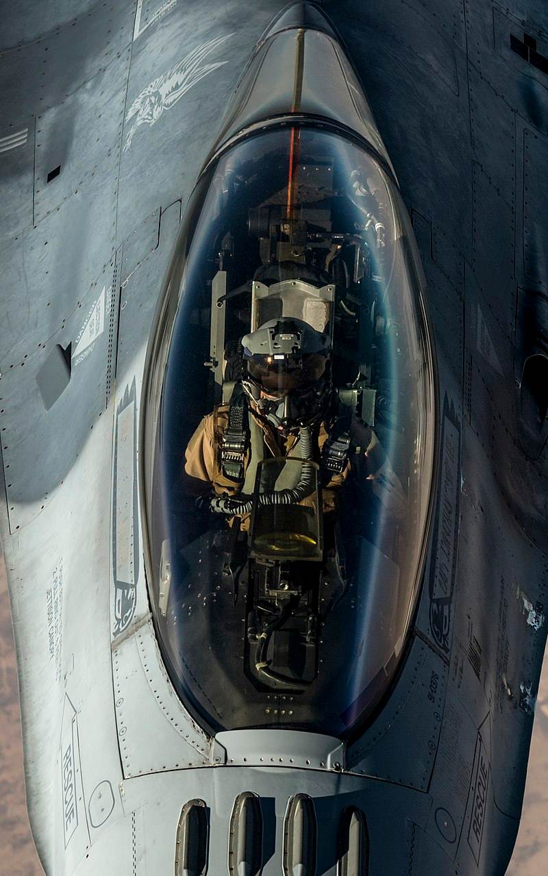  - Twin-engine aircraft
