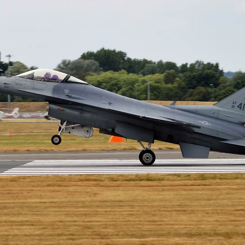  - Single-engine aircraft