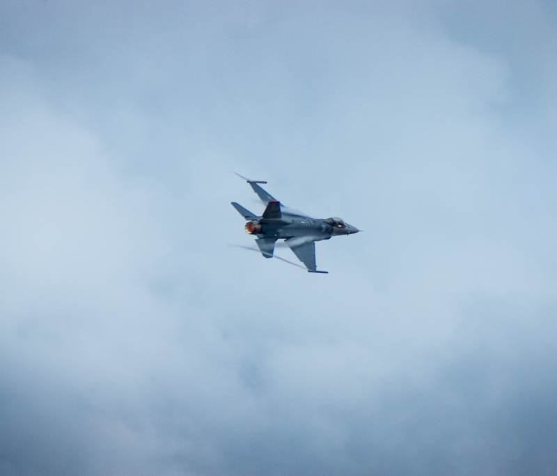  - Single-engine aircraft
