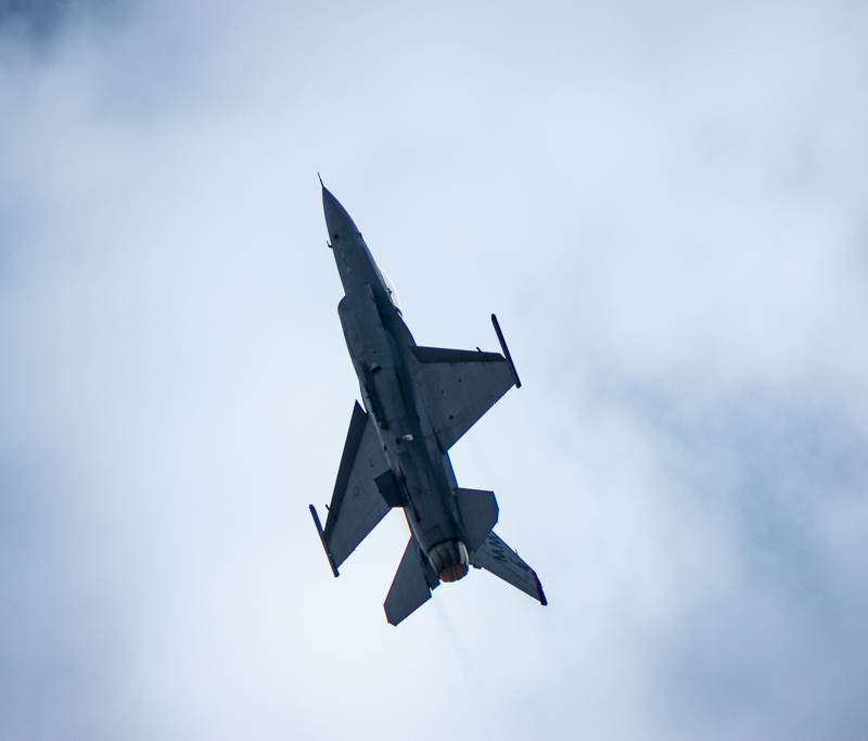  - Single-engine aircraft