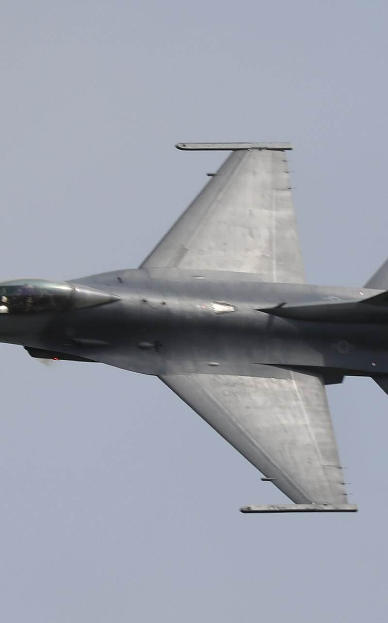  - Single-engine aircraft