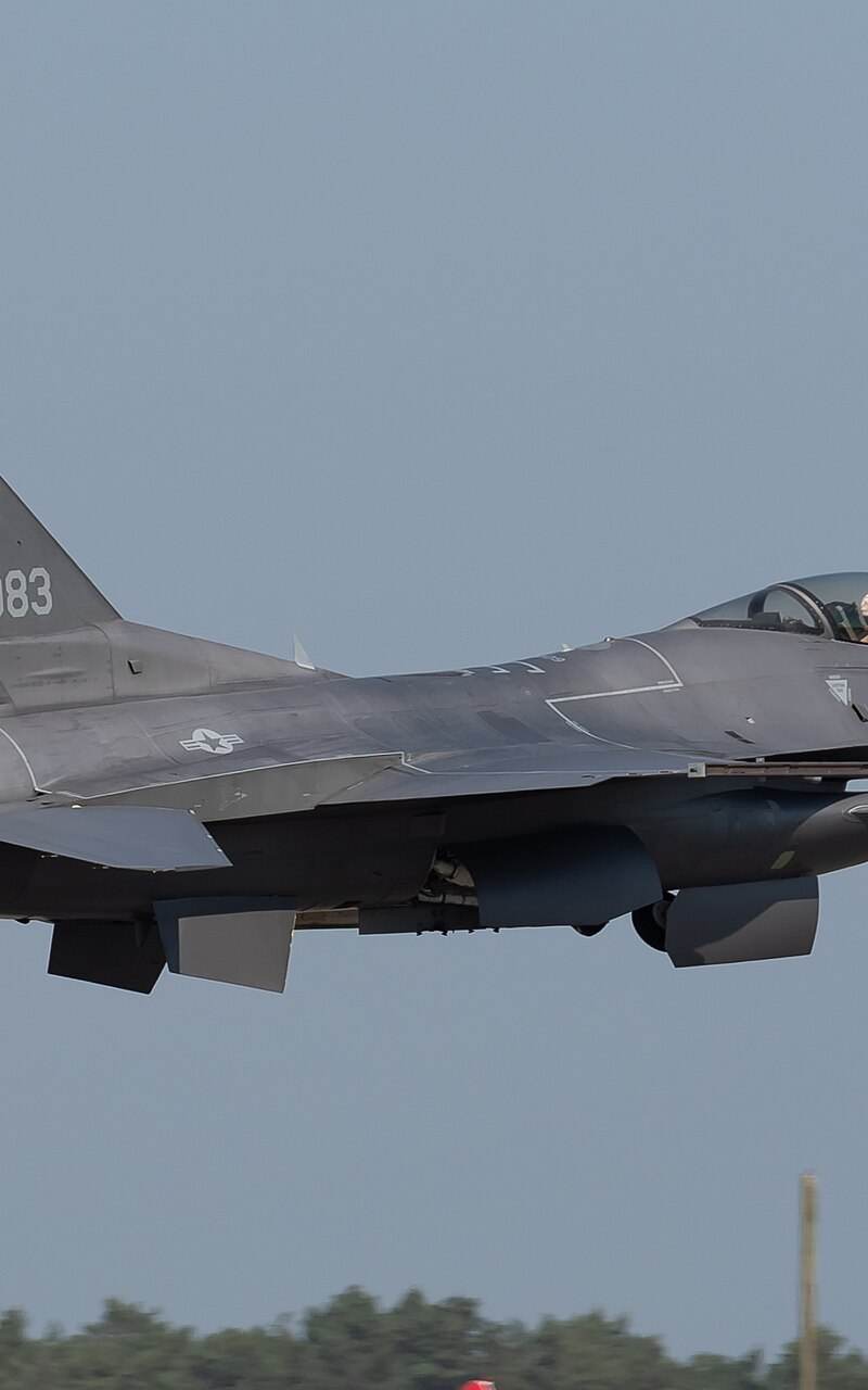  - Single-engine aircraft