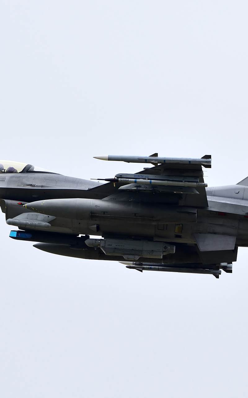  - Single-engine aircraft